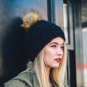 Black chunky knitted beanie with Pom